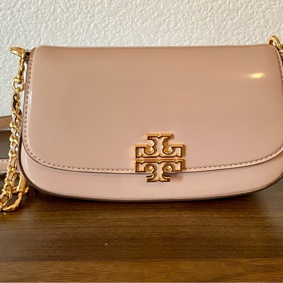 Tory Burch Patent Leather- Pink Gold Crossbody Bag with Chain Strap. With Tag. - Picture 11 of 11